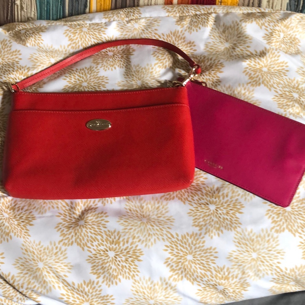 Coach wristlet/clutch